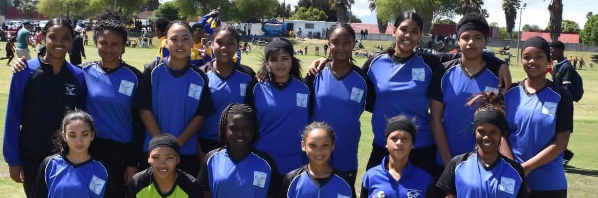 Ravensmead AFC Ladies’ Incredible Debut Season Ends with a Silver Medal.